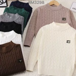 Classic Cable Knit Sweater